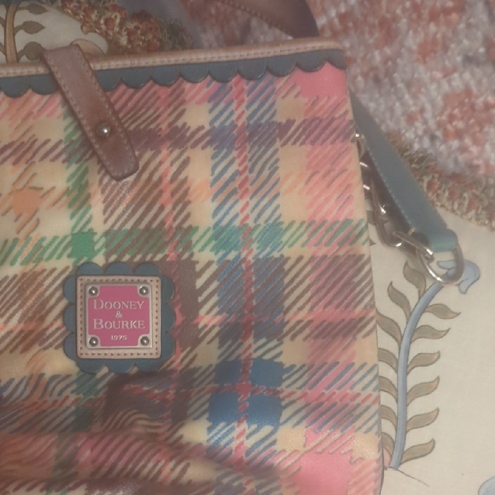 Plaid Shoulder Bag - Picture 4 of 5